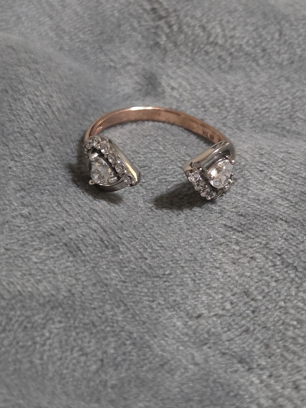 Montana Silversmiths Rose Gold Open Halo CZ Ring with Clear Stones